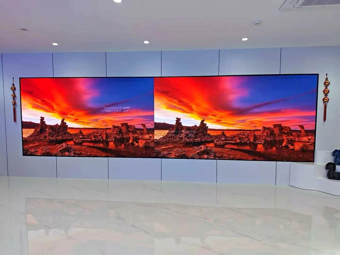Écran LED à pas fin COB intérieur P1.25